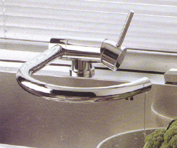 Waschbecken, Küchenarmaturen