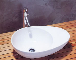 Badezimmer, Duschen, Waschbecken,
 Toilette, Armaturen, Accessoires