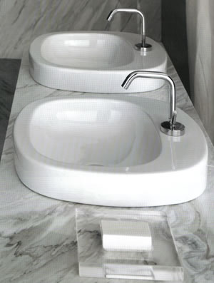 Glas Waschbecken, AufsatzWaschbeckenarmaturen, Aufsatzwaschbecken, Duscharmaturen, Toilette