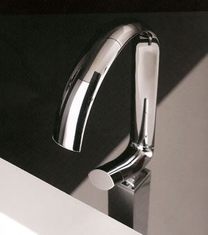 Armaturen, Duschbrausen, Waschbecken