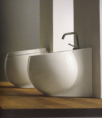 Scarabeo Planet Toilette