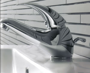 Armaturen, Duschbrausen, Waschbecken