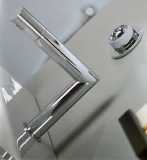 Armaturen, Duschbrausen, Waschbecken